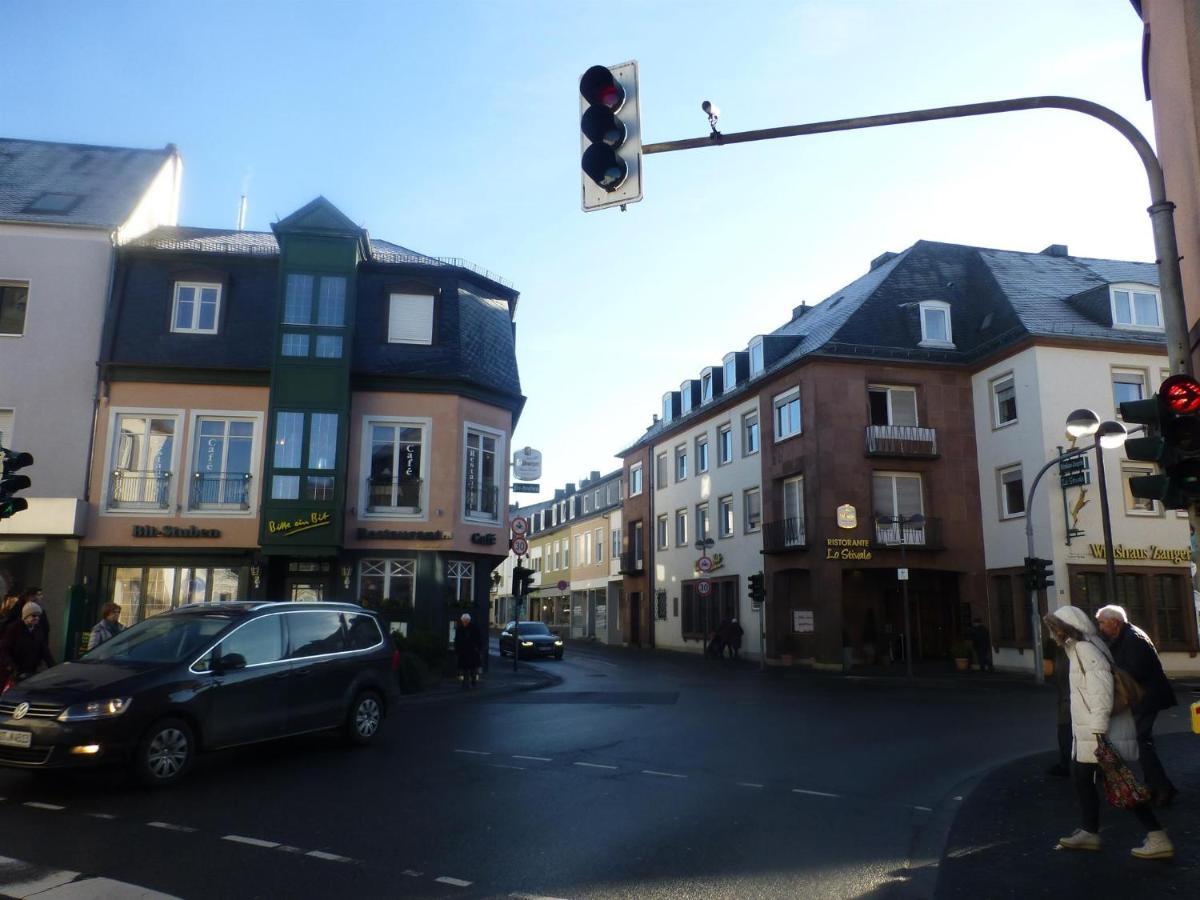 Bit-City Studio Und Appartement Bitburg Bagian luar foto