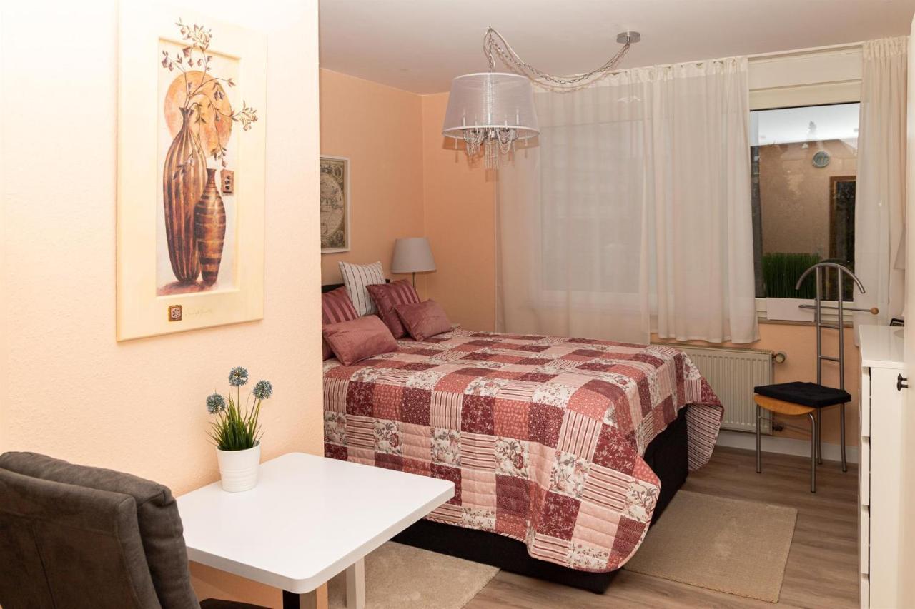 Bit-City Studio Und Appartement Bitburg Bagian luar foto
