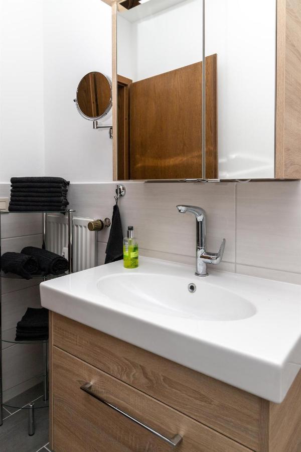 Bit-City Studio Und Appartement Bitburg Bagian luar foto